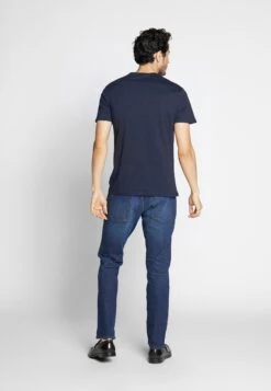 Pier One 4 Pack - T-Shirt Basic - Black/White/Blue 9 Pier One 4 Pack - T-Shirt Basic - Black/White/Blue -Pier One 0ca3960a59ed4451aec4ebc371a3d206