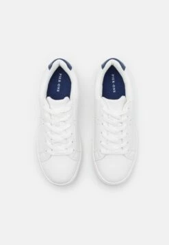 Pier One Unisex - Sneakers Laag - White -Pier One 123a37554cf74c7eb7c6ccf94f7ecb07