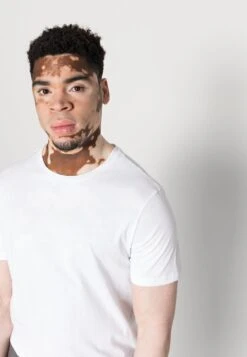 Pier One 10 Pack - T-Shirt Basic - White/Black -Pier One 20c7d5f73fe449b7b6c0eb7a99388079