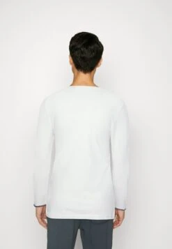 Pier One Longsleeve - White -Pier One 2e4899894b8a4b8e91628e20963beb7e