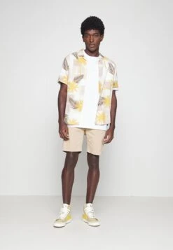 Pier One 2 Pack - Shorts -Dark Blue/Tan 14 Pier One 2 Pack - Shorts -Dark Blue/Tan -Pier One 2e8446c57caf4bddaf59c02a4da342f1