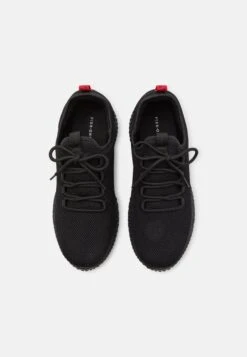 Pier One Unisex - Sneakers Laag - Black -Pier One 31b88d20af184ff29e78200a3bdff3e6