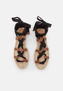 Pier One Leather - Sandalen Met Plateauzool - Black -Pier One 33efe5963cca4c438680977f9fb9581d
