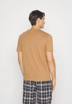 Pier One Unisex 5 Pack - T-Shirt Basic - Off-White/Tan/Orange 17 Pier One Unisex 5 Pack - T-Shirt Basic - Off-White/Tan/Orange -Pier One 39727db936ef4505b020f1e917ffe0b7