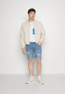 Pier One Bomberjacks - Beige 8 Pier One Bomberjacks - Beige -Pier One 44afa16454034412a499de6f82dba33e