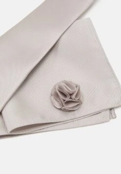 Pier One Set - Overige Accessoires - Silver 11 Pier One Set - Overige Accessoires - Silver -Pier One 452e98d41bb04aa69987b4e354cb6b93