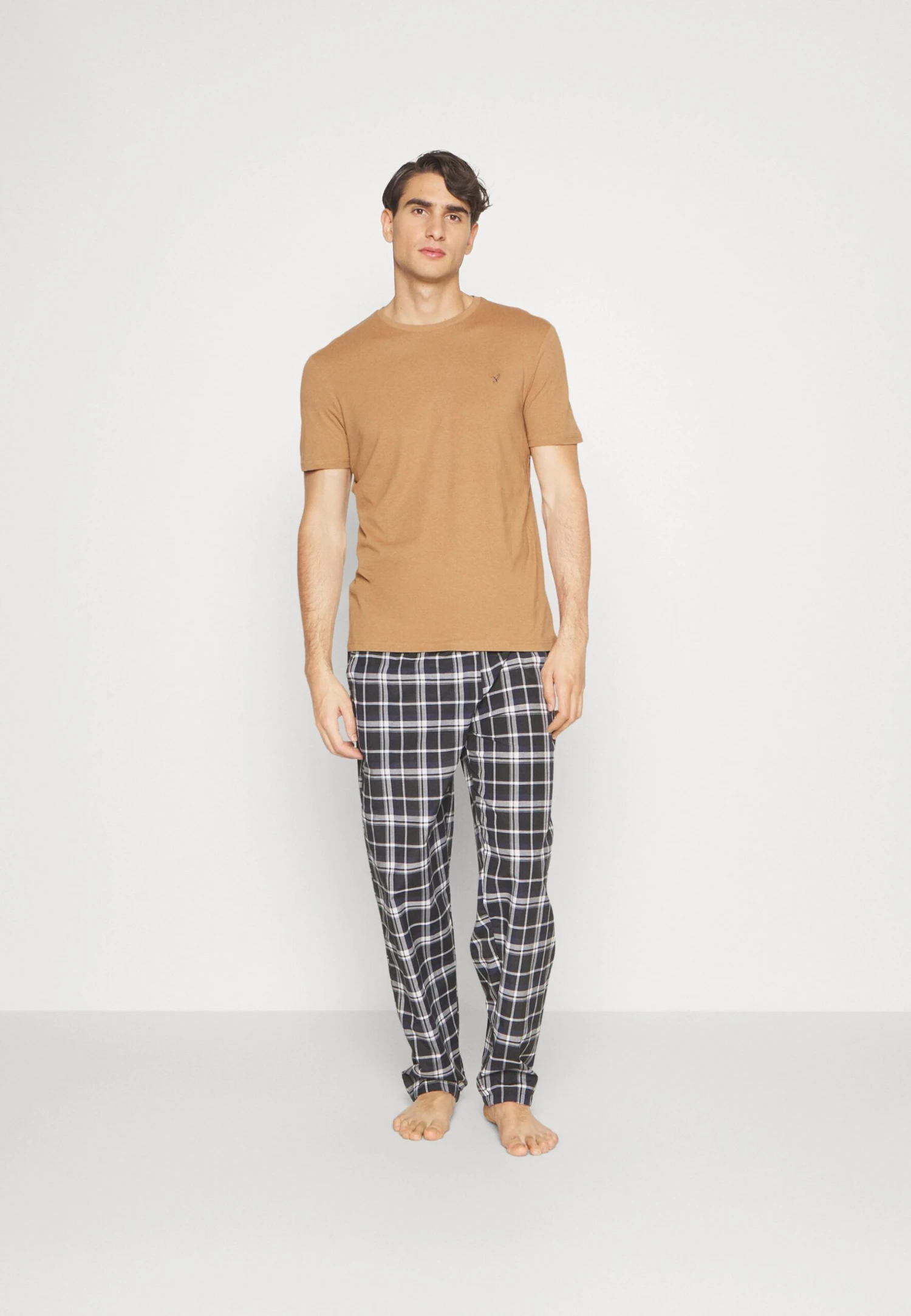 Pier One Unisex 5 Pack - T-Shirt Basic - Off-White/Tan/Orange 3 Pier One Unisex 5 Pack - T-Shirt Basic - Off-White/Tan/Orange