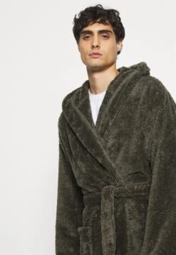 Pier One Badjas - Khaki -Pier One 65ea8ffbdd2149b7890e34f2b0655607