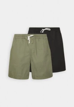 Pier One 2 Pack - Shorts - Olive/Black 12 Pier One 2 Pack - Shorts - Olive/Black -Pier One 8f4f659af78442c185d8dbca74fb1591