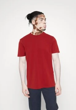 Pier One 5 Pack - T-Shirt Basic - Dark Blue/White/Red 16 Pier One 5 Pack - T-Shirt Basic - Dark Blue/White/Red -Pier One a3ed67327c0a4dada0e6938404439ea9