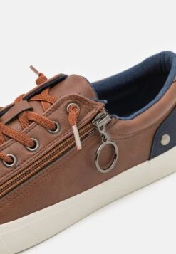 Pier One Unisex - Sneakers Laag - Cognac -Pier One a71d3c18ca7a432ea8b51be2bf35ac80