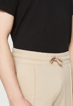 Pier One Shorts - Tan 11 Pier One Shorts - Tan -Pier One a86015b1aadc43d9a64cdca0f1e87703