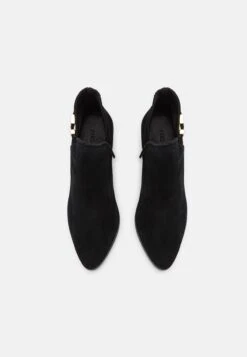 Pier One Leather - Korte Laarzen - Black -Pier One ac0e8a9e2f444ed7b2bb2294947141ff