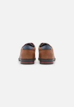 Pier One Unisex - Veterschoenen - Brown 10 Pier One Unisex - Veterschoenen - Brown -Pier One ad7df26a973a4dd6812a63ac01fa4f97