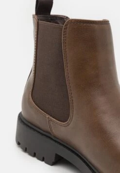 Pier One Unisex - Korte Laarzen - Brown 13 Pier One Unisex - Korte Laarzen - Brown -Pier One b216bebffaf2401e9238afdf8b20bf0a