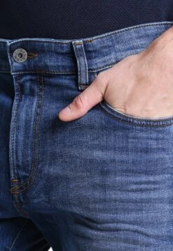 Pier One Straight Leg Jeans - Mid Blue 11 Pier One Straight Leg Jeans - Mid Blue -Pier One b86dfcaf98354d35b01b30966e418ca1