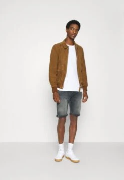 Pier One T-Shirt Print - White 9 Pier One T-Shirt Print - White -Pier One b9bebb64db3347e69936fd9ee12bd260