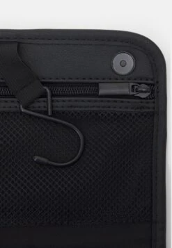 Pier One Unisex - Toilettas - Black -Pier One c7addbd3735e449b8900c642b6503c2b