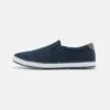 Pier One Unisex - Sneakers Laag - Dark Blue 1 Pier One Unisex - Sneakers Laag - Dark Blue -Pier One d1344fdda912486aa086beda1acbf2e0