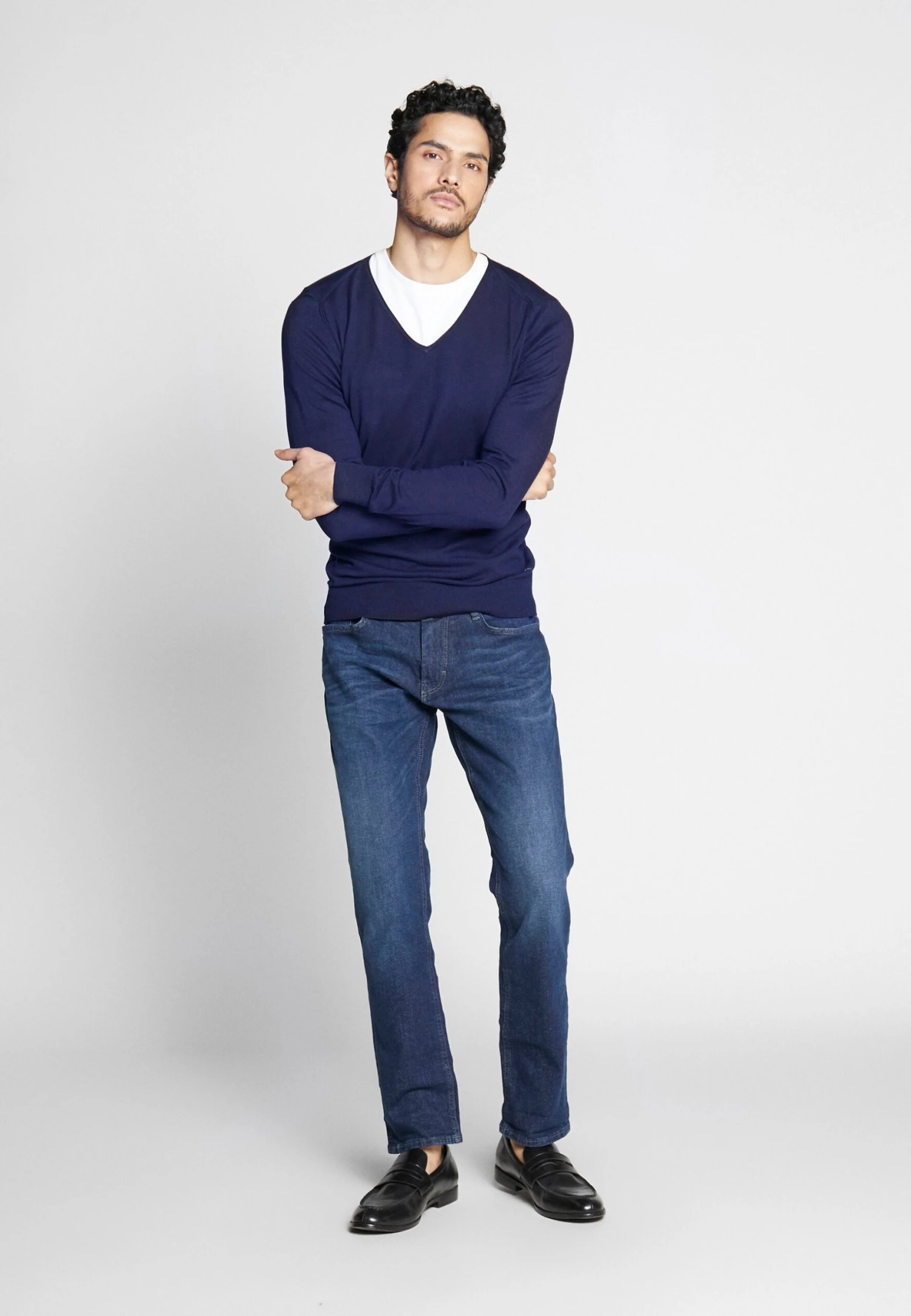 Pier One 4 Pack - T-Shirt Basic - Black/White/Blue 3 Pier One 4 Pack - T-Shirt Basic - Black/White/Blue