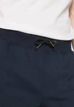 Pier One 2 Pack - Shorts - Dark Blue/Black 11 Pier One 2 Pack - Shorts - Dark Blue/Black -Pier One e9ad45ed7e734ce58d931384fd1aa35a