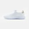 Pier One Sneakers Laag - White 1 Pier One Sneakers Laag - White -Pier One f45c1df5697447cf9e2846e5586daff6